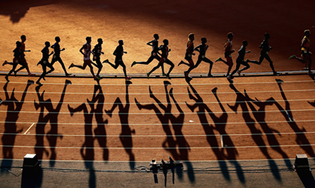 许多与他同 许多与他同