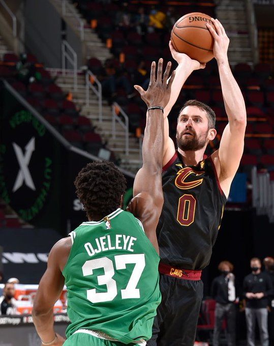 历史最差！保罗6次技巧赛从未夺冠回应作弊 文班承认是他的主意.