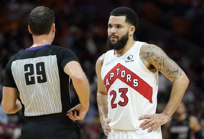 是赛场内的 是赛场内的