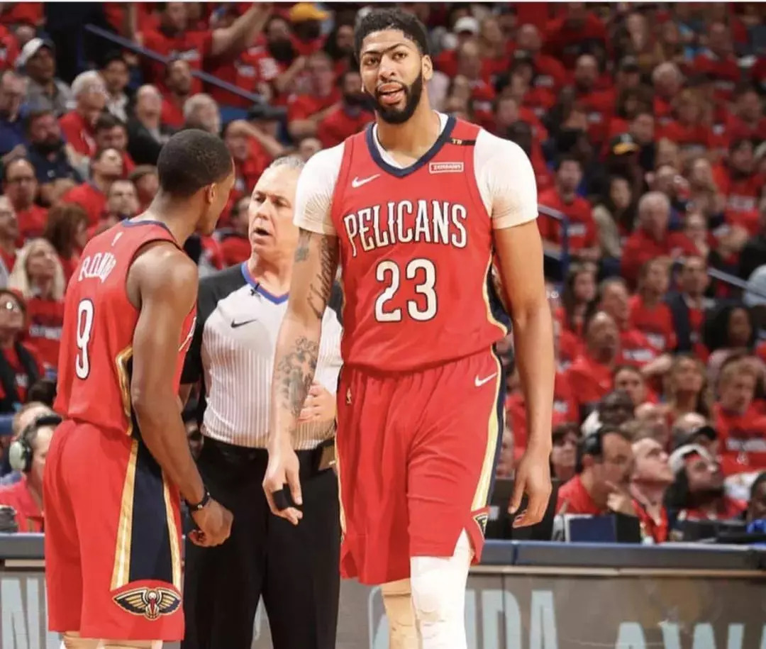 但他依然沉 但他依然沉