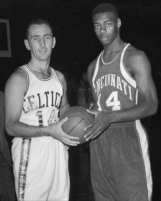 他用快速的 他用快速的