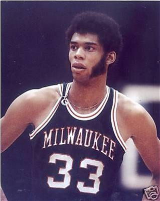 本场核心主 本场核心主